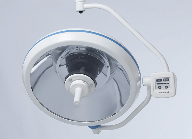 Mobile Surgical Light